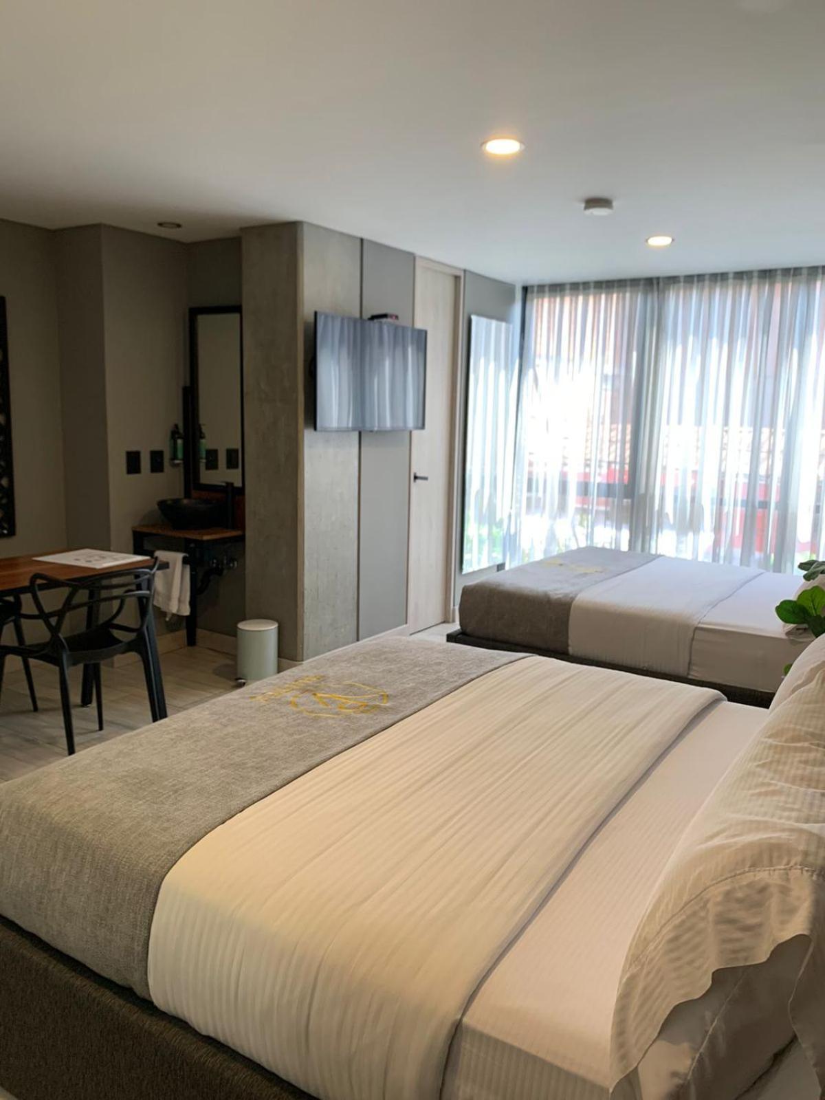 Vpv Suites 메딜린 외부 사진